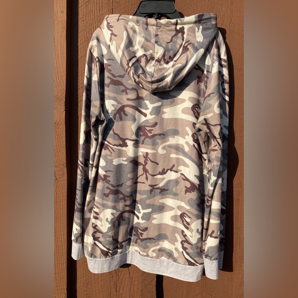 Women’s Camouflage Oversized Hoodie - Picture 2 of 4